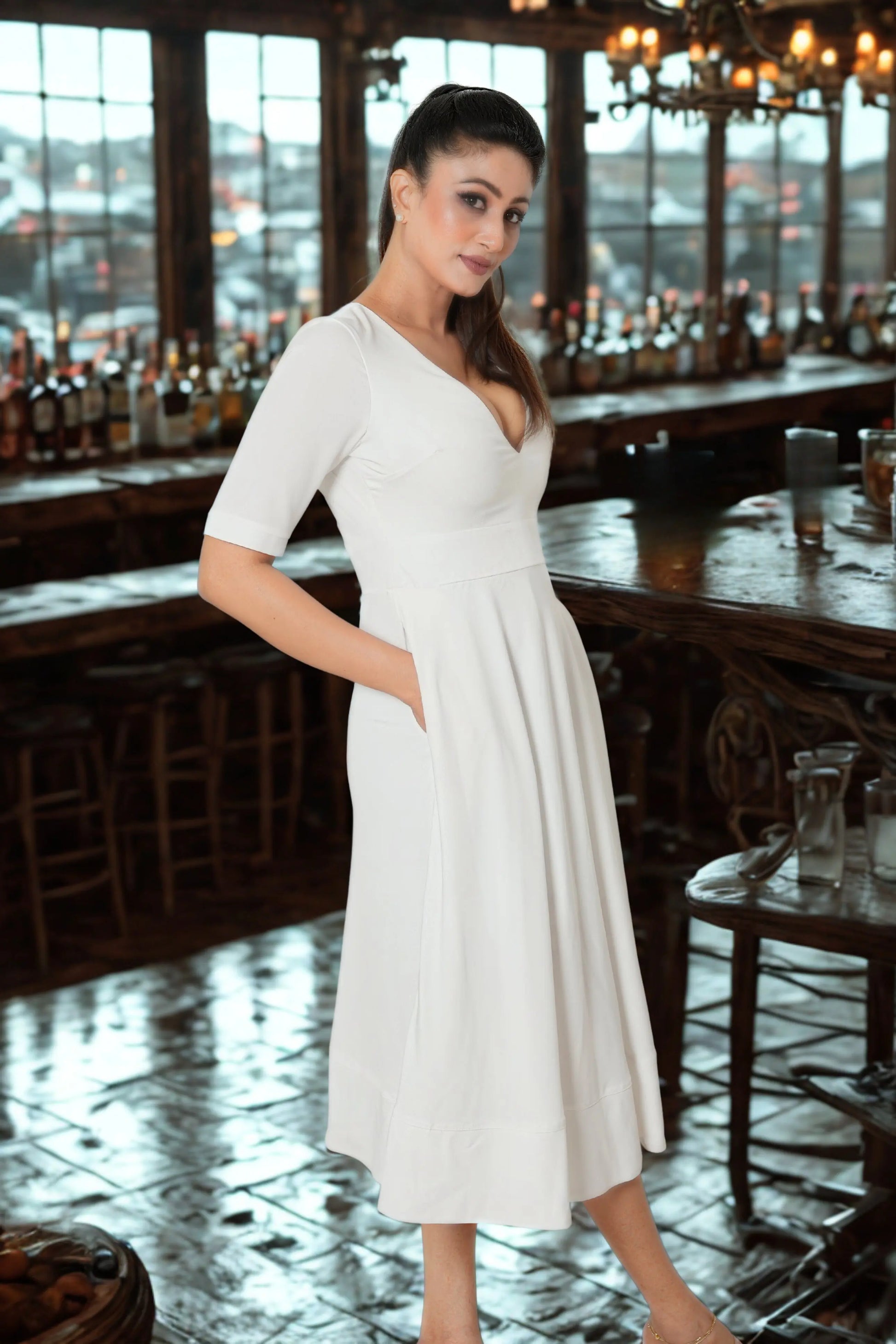 Veyaro V-Neck Maxi Dress -Maroon/Cream | Winter Spring 2026 - Veyaro