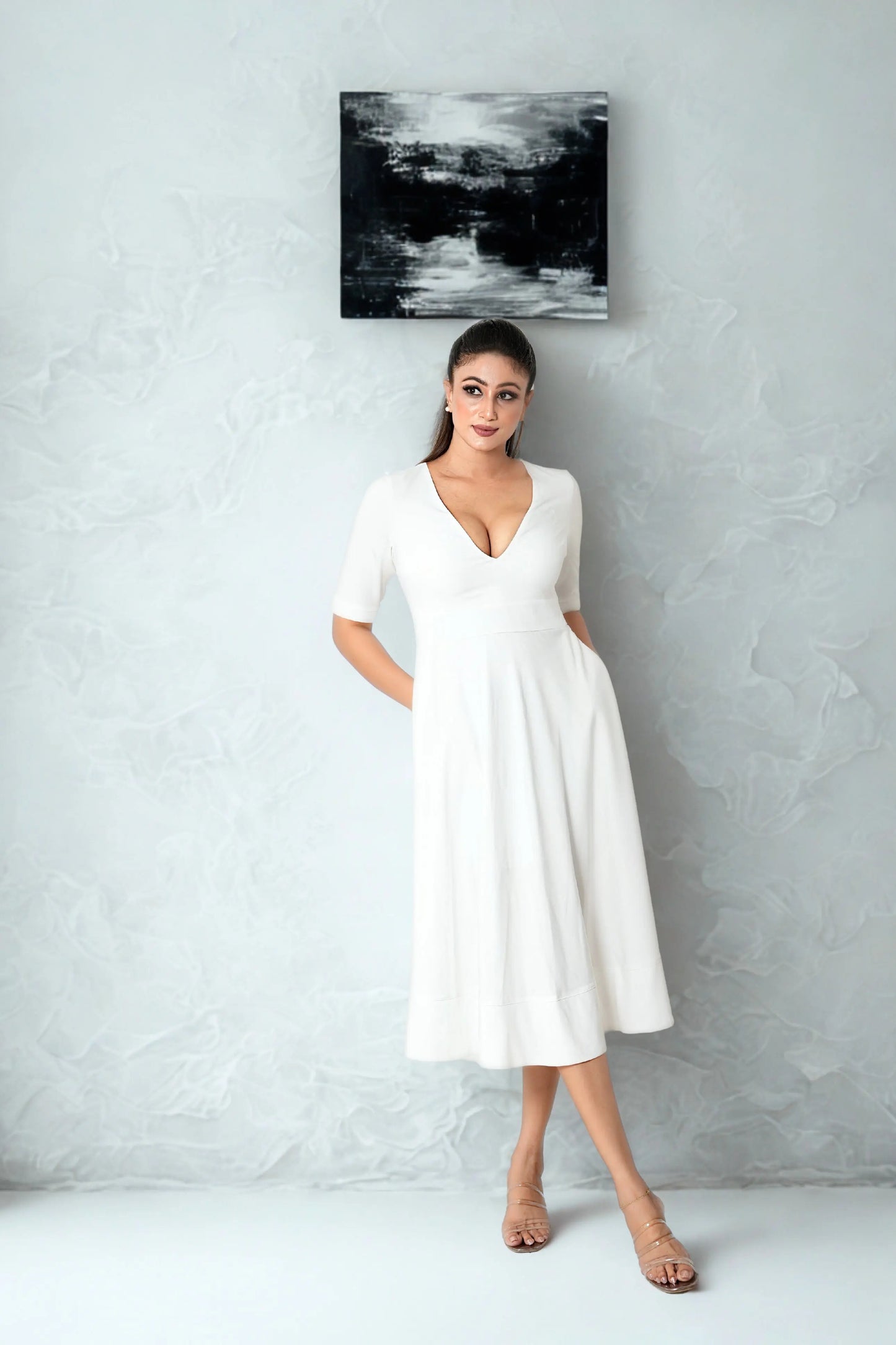 Veyaro V-Neck Maxi Dress -Maroon/Cream | Winter Spring 2026 - Veyaro