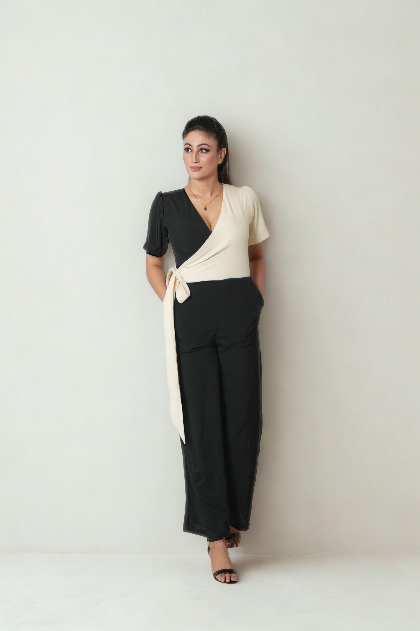 Veyaro Luxe Comfort Romper Jumpsuit