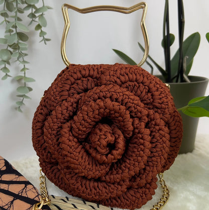 Amber Rose handmade Crochet Bag with gold strap | Veyaro UK Shipping 