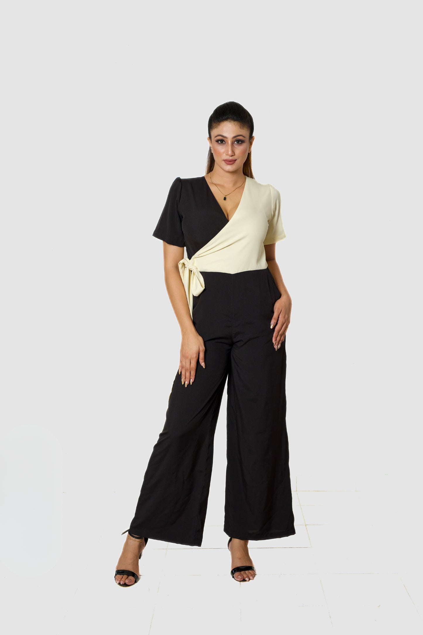 Veyaro Luxe Comfort Romper Jumpsuit