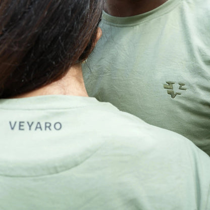 VEYARO Unisex Short sleeve tee - Veyaro