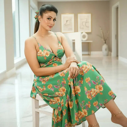 Tropical Cut-Out Maxi Dress – Green Hibiscus Veyaro